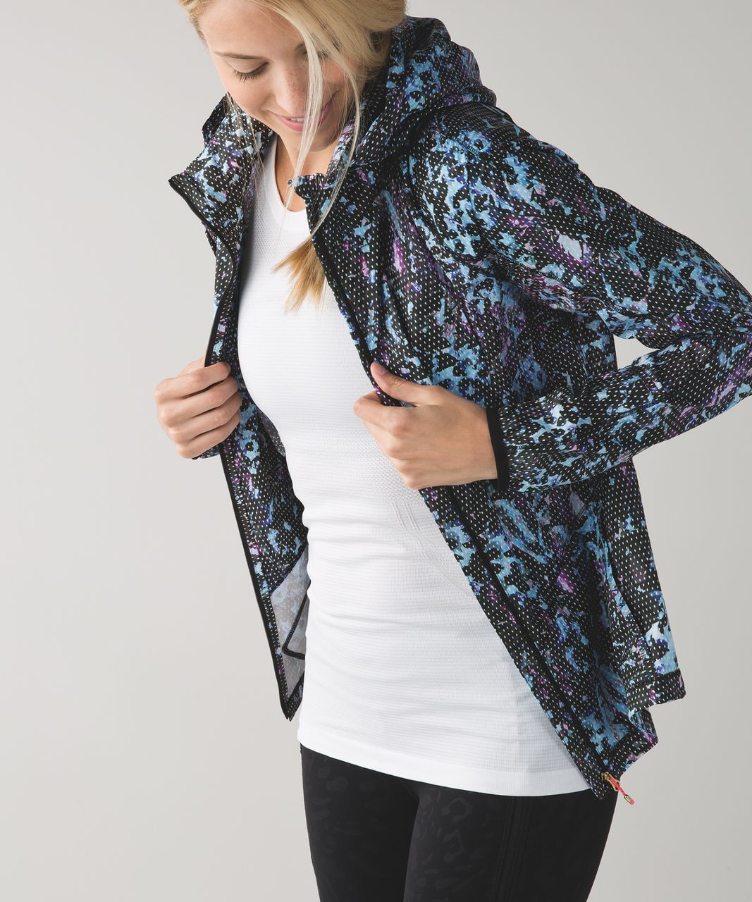 Lululemon Back Pack It Jacket - Floral Sport Tranquil Blue Multi