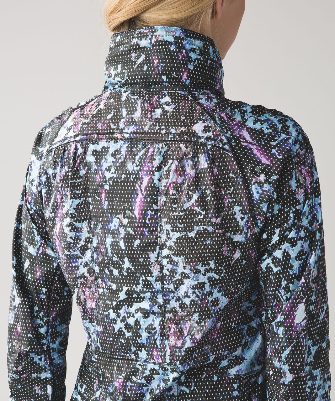 Lululemon Back Pack It Jacket - Floral Sport Tranquil Blue Multi - lulu ...