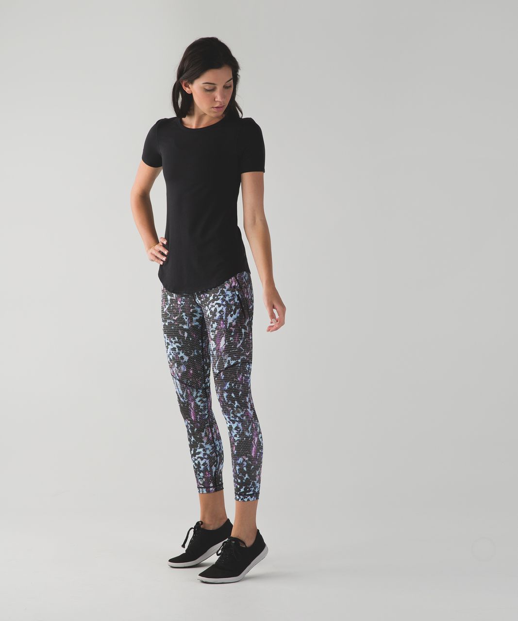 Lululemon All Sport Crop - Floral Sport Tranquil Blue Multi