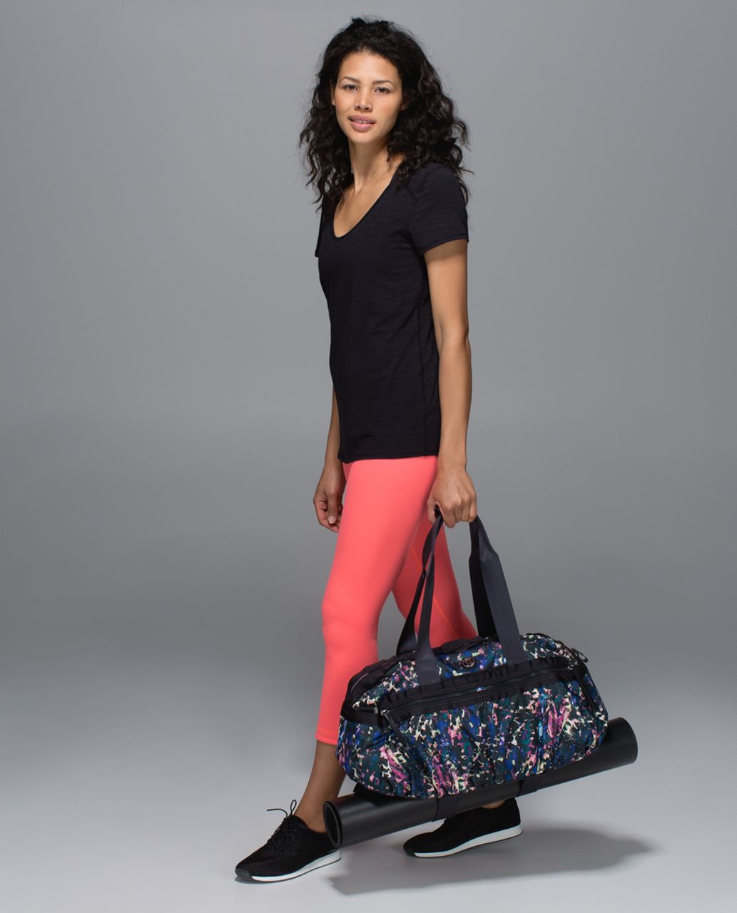 Lululemon Gym To Win Duffel - Floral Backdrop Black Multi / Deep Coal