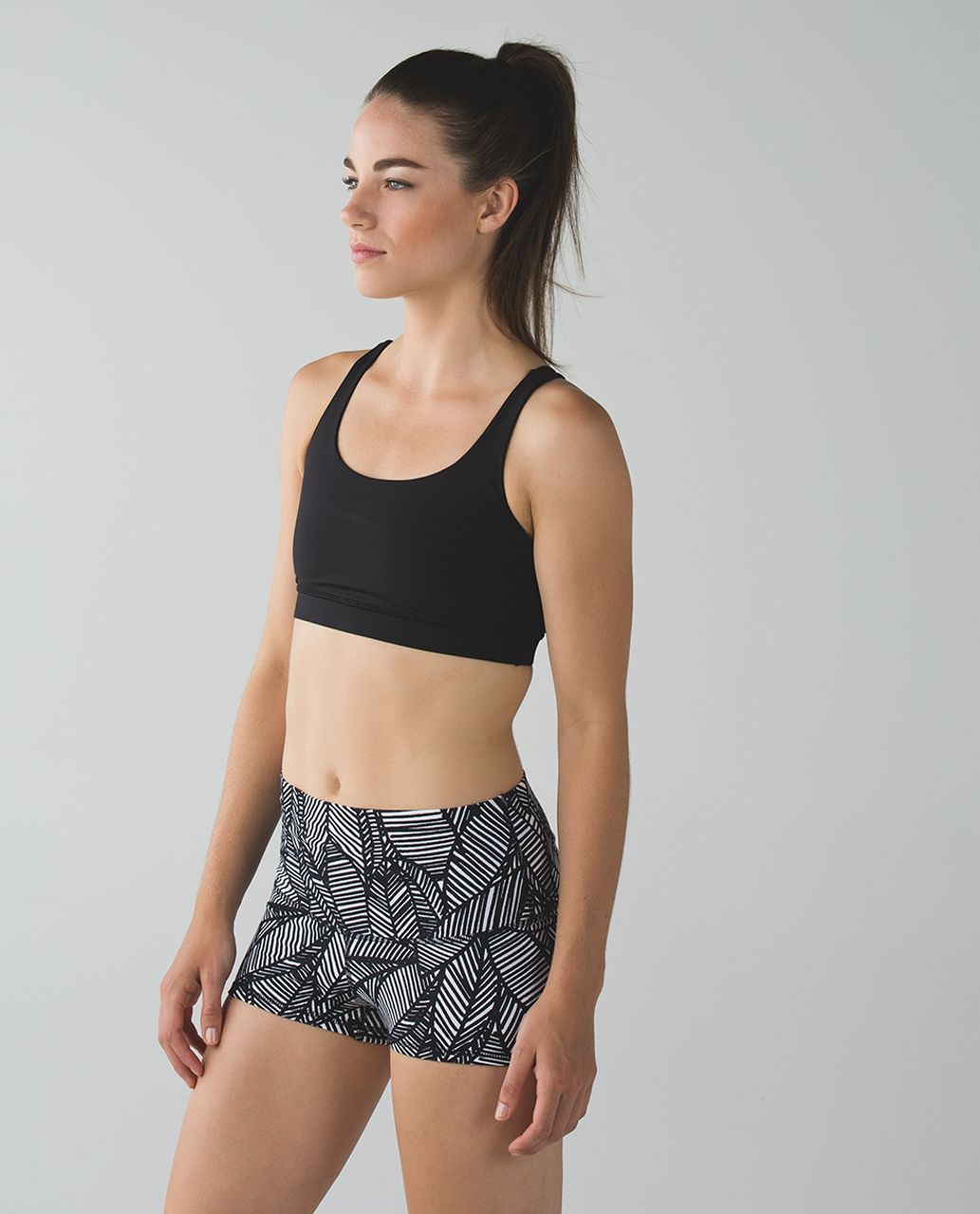 Lululemon Boogie Short (Roll Down) - Banana Leaf White Black