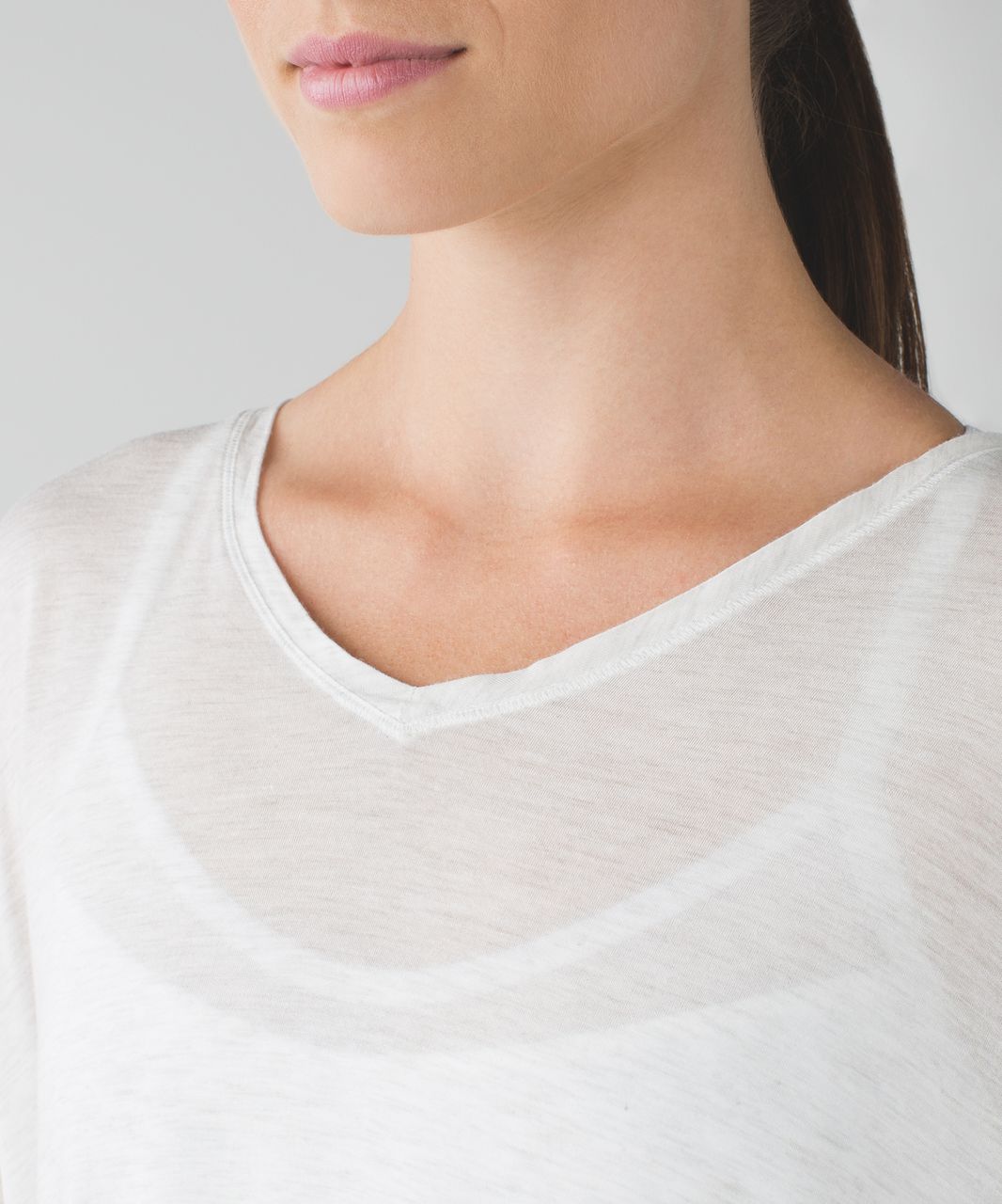 Lululemon Devout Short Sleeve Tee - Heathered Mod White