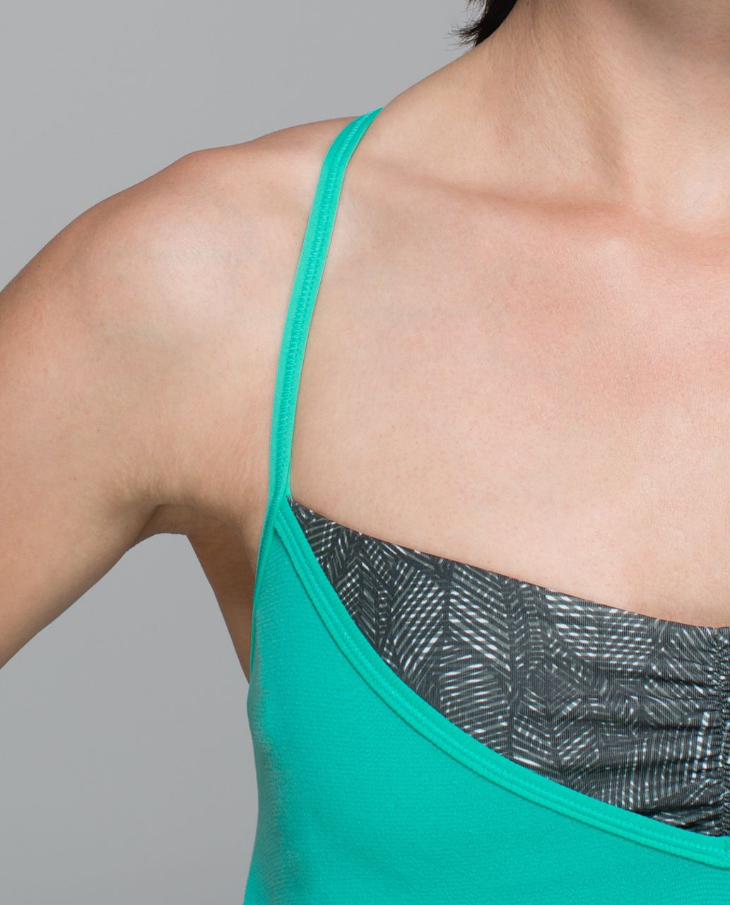 Lululemon Roll Out Tank - Bali Breeze / Jazzy White Gator Green