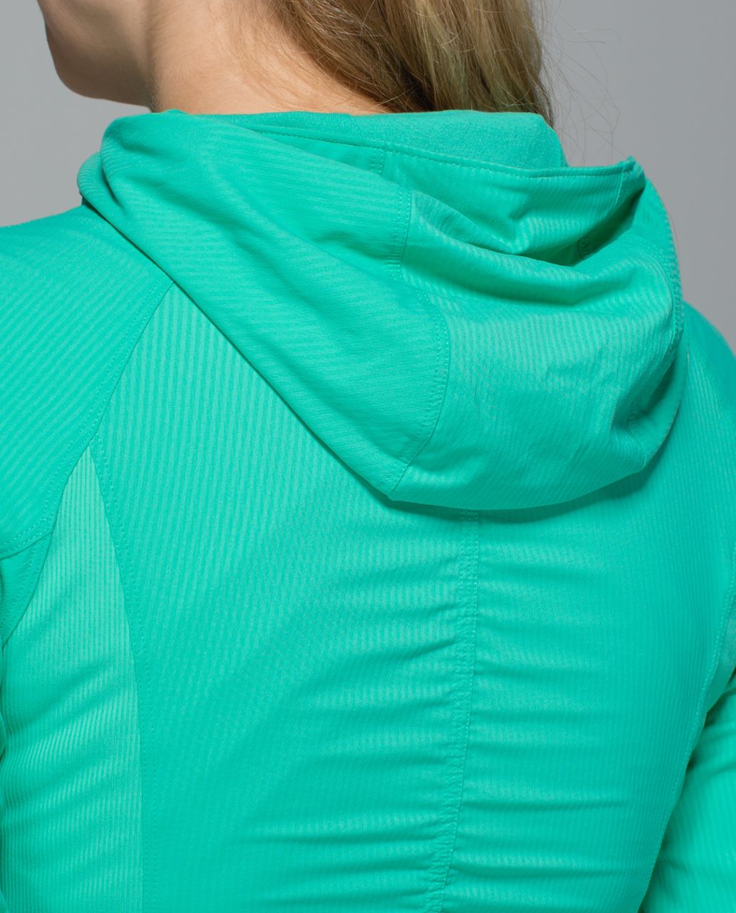 Lululemon In Flux Jacket - Bali Breeze