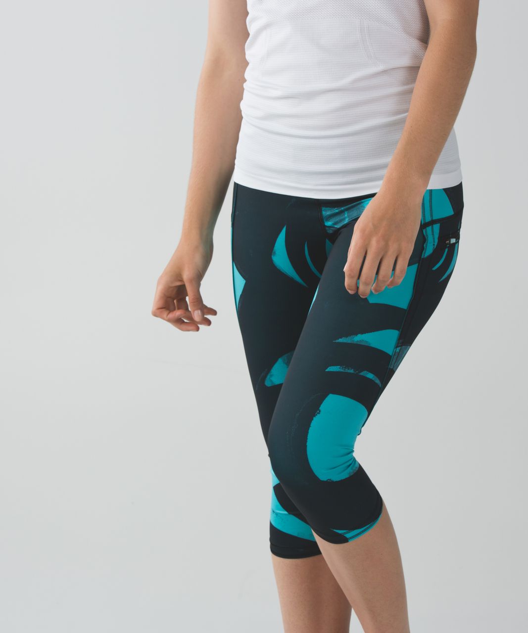 Lululemon All Sport Leggings Floral Sport Tranquil Blue 8 Multiple