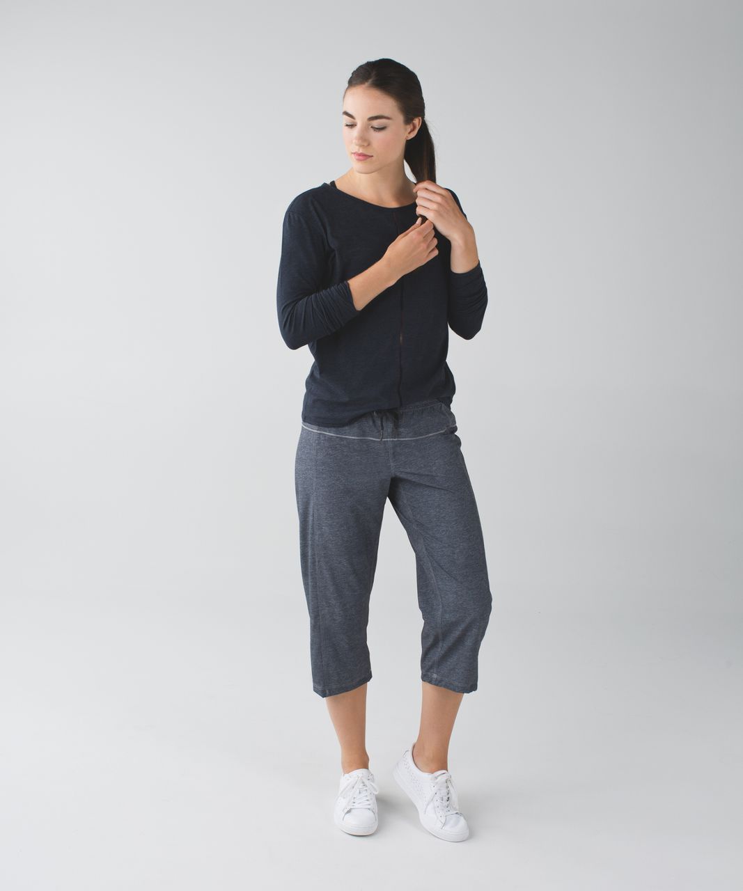 Lululemon Relaxed Fit Crop II - Heathered Deep Coal - lulu fanatics