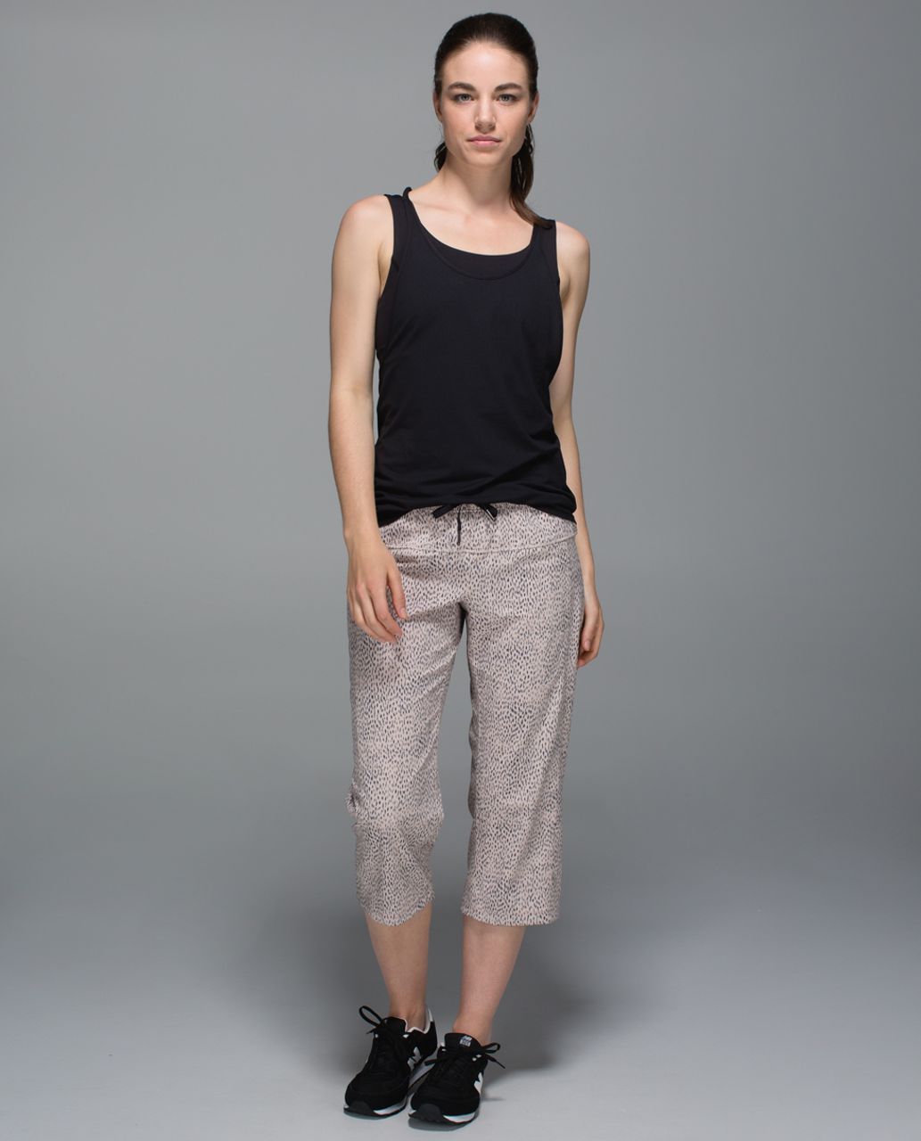 Lululemon Step Lively Crop - Dottie Dash Grain Black