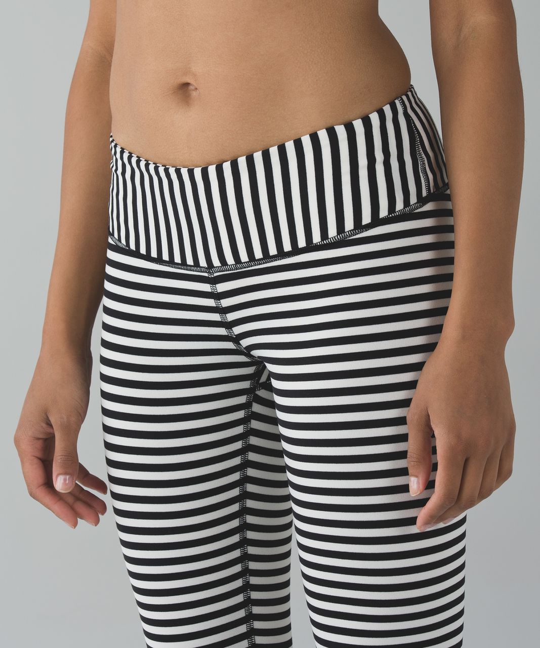 Lululemon Wunder Under Crop II - Narrow Bold Stripe Black Angel Wing / Grapefruit