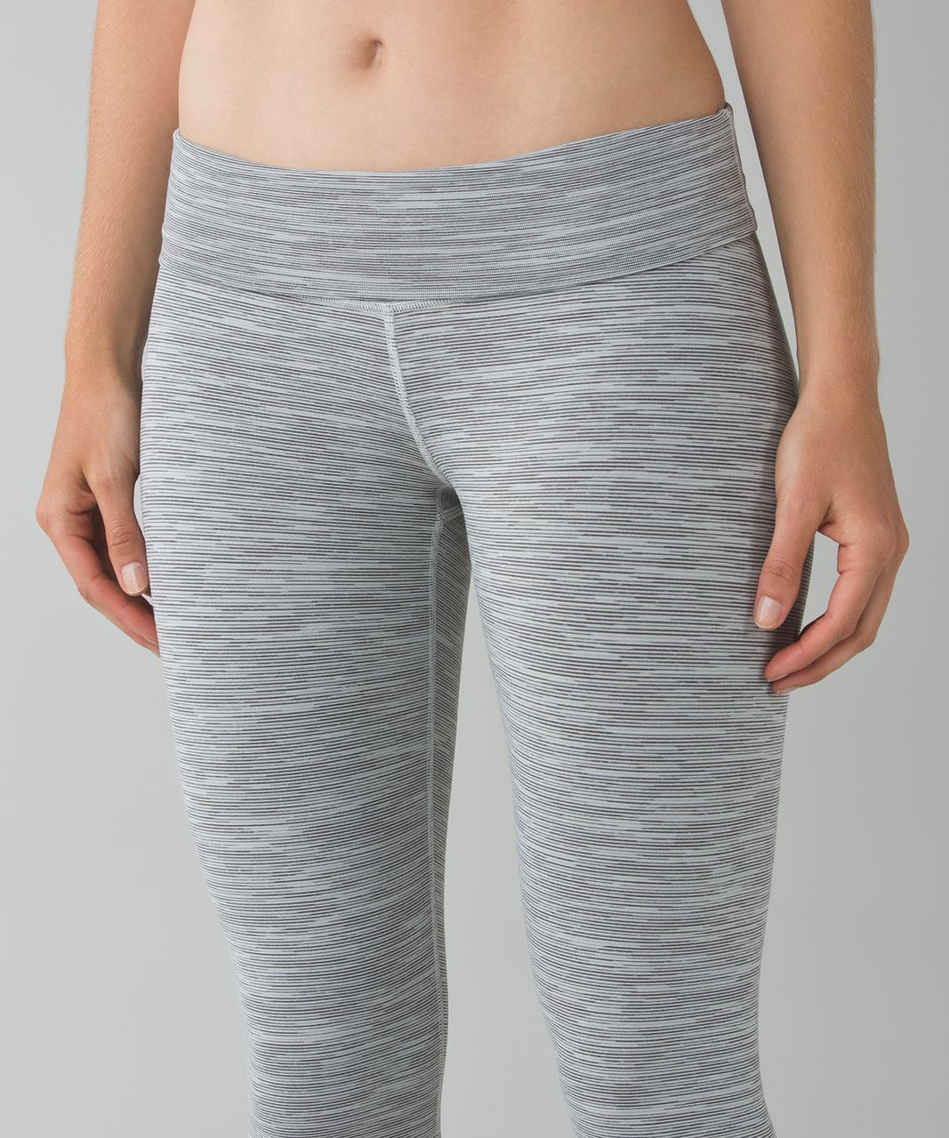 Lululemon Wunder Under Crop II (Roll Down) - Wee Are From Space Silver Spoon