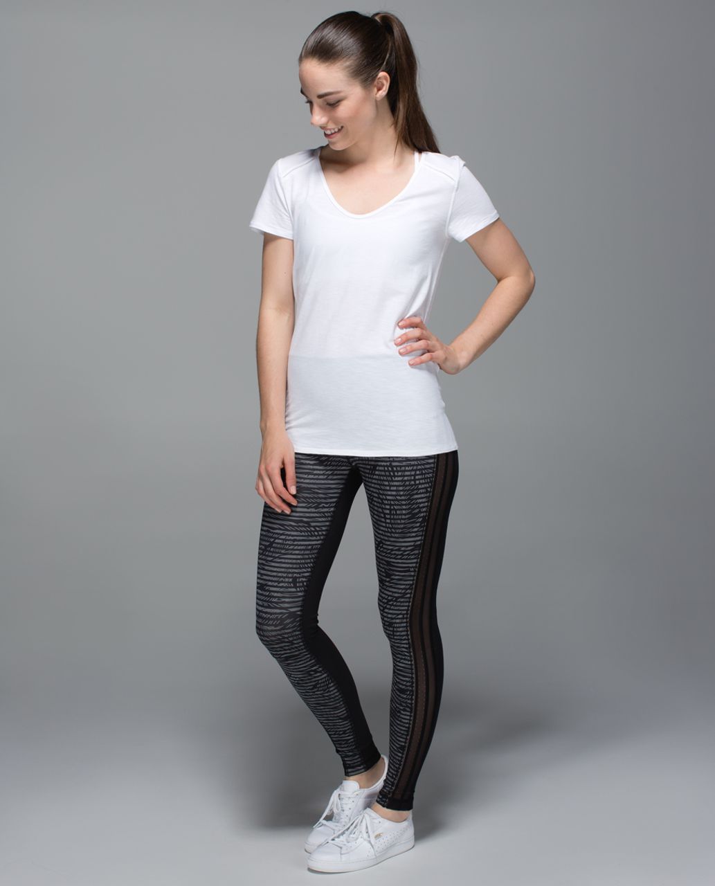 Lululemon Wunder Under Pant *Luxtreme (Roll Down) - Stripe Play Slate Black / Black