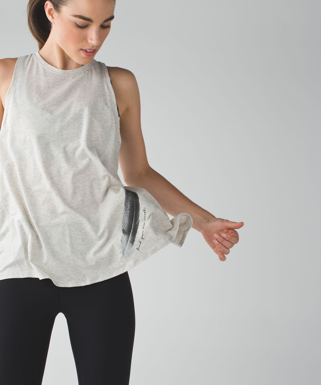 Lululemon The Nook Tank - Heathered Light Grey