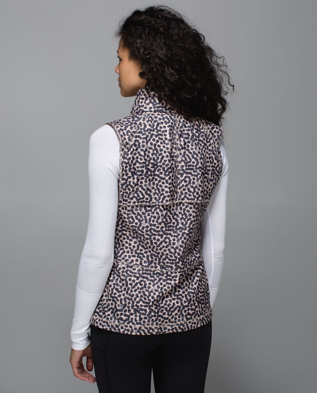 Lululemon Pack-It Vest - Ace Spot Grain Black