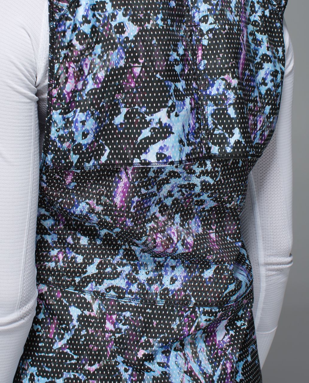 Lululemon Pack-It Vest - Floral Sport Tranquil Blue Multi