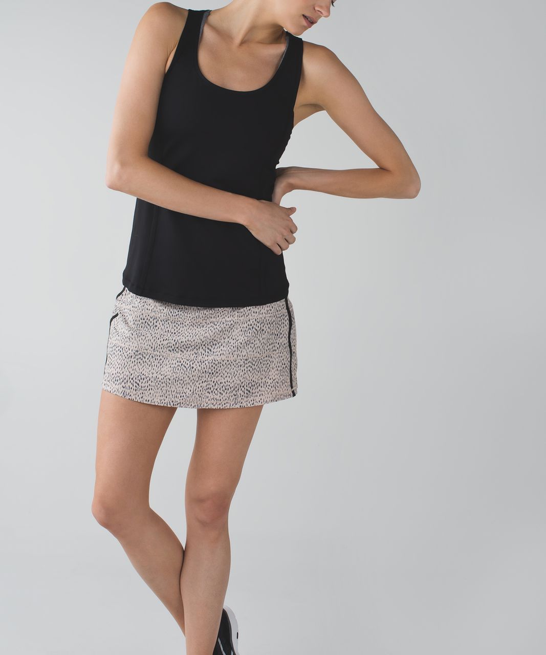 Lululemon Pace Rival Skirt II *4-way Stretch (Tall) - Dottie Dash Grain Black / Black