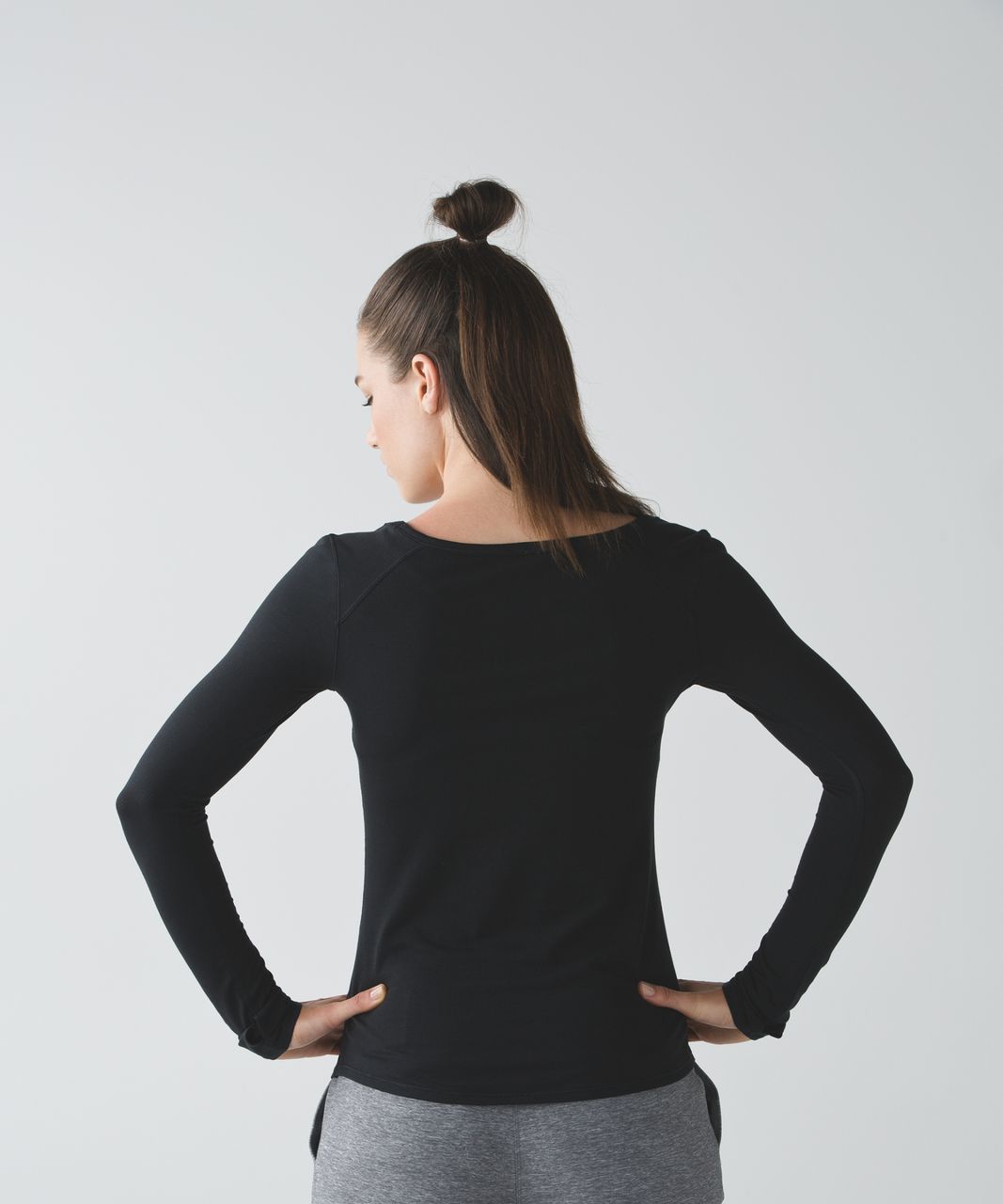 Lululemon Inner Essence Long Sleeve Tee - Black