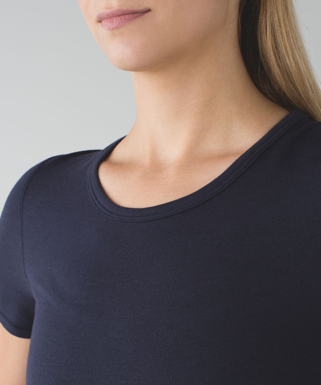 Lululemon Inner Essence Short Sleeve Tee - Naval Blue