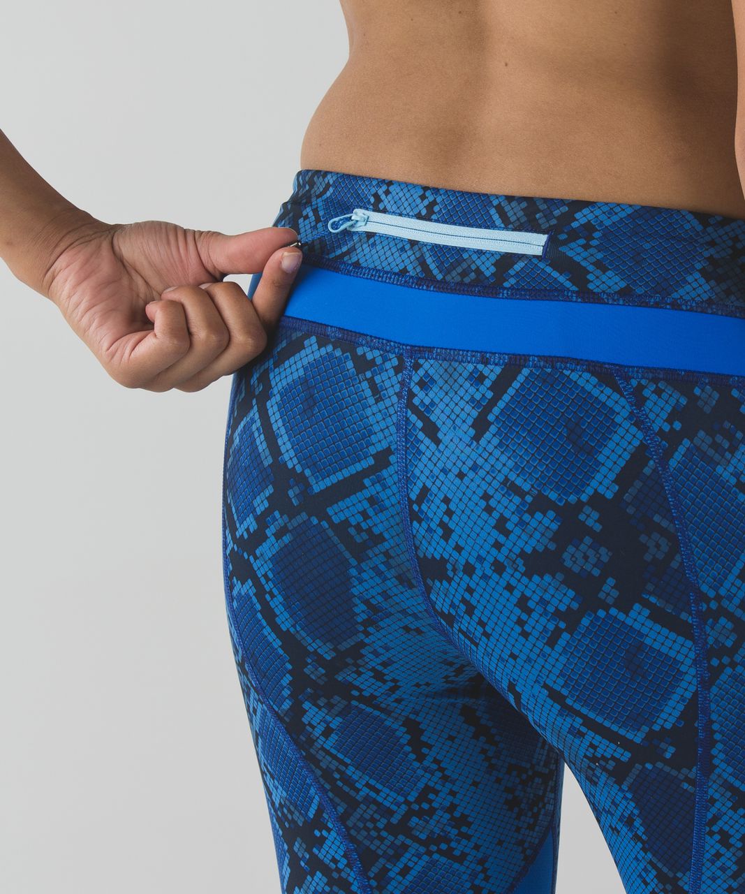 Lululemon Run:  Inspire Crop II (Mesh) - Mini Ziggy Snake Pipe Dream Blue Sapphire Blue / Pipe Dream Blue