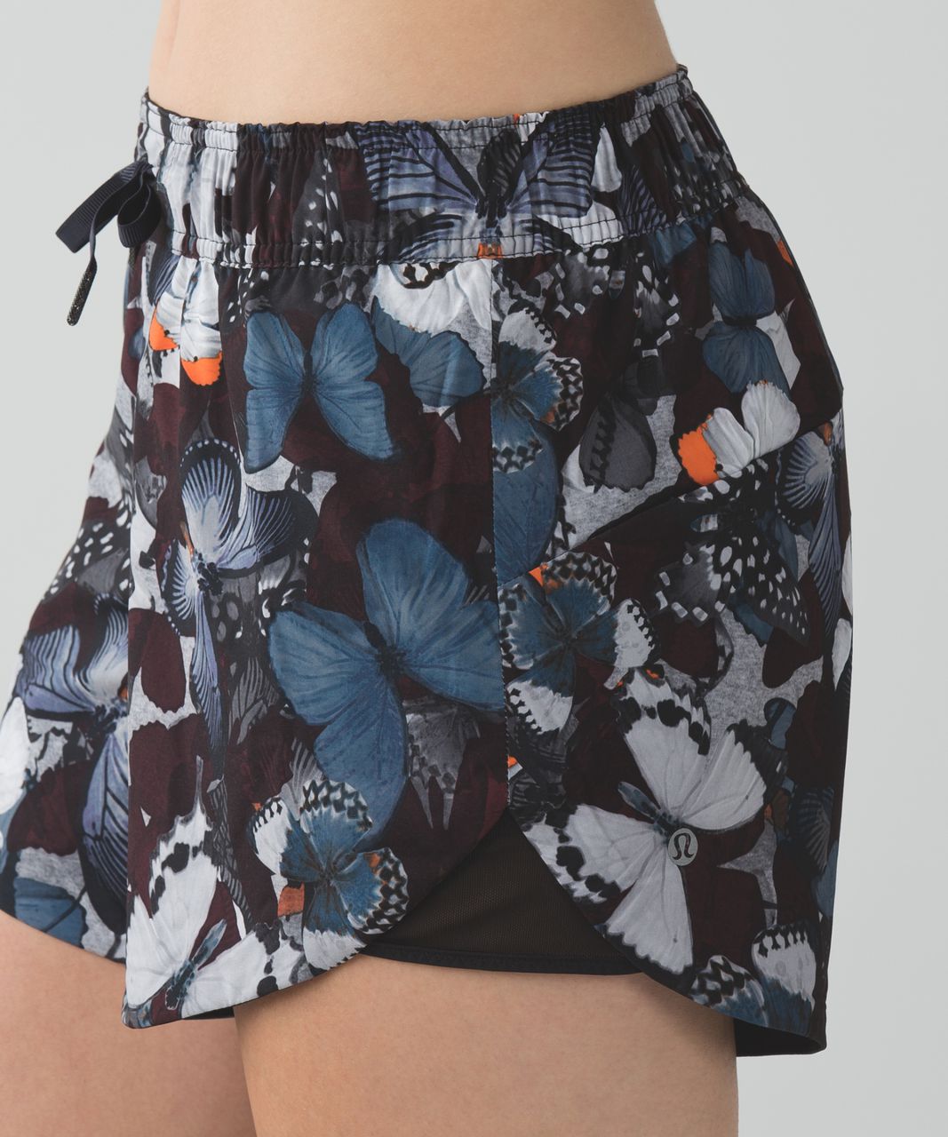 Lululemon Go The Distance Short - Biggie So Fly Butterfly Pizzaz Multi / Black