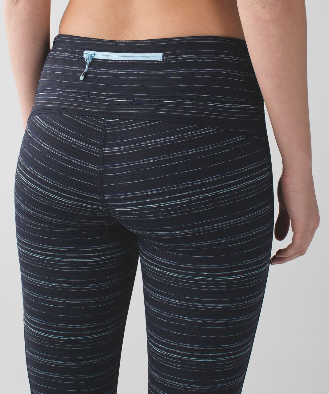 Lululemon Run The World 7/8 Tight - Cyber Stripe Naval Blue Black / Naval Blue