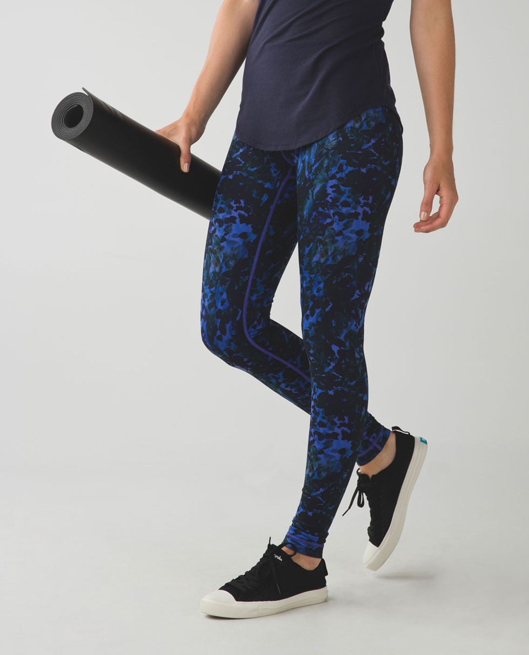 Lululemon Wonder Under Crop Leggings Iris Floral Purple & Black