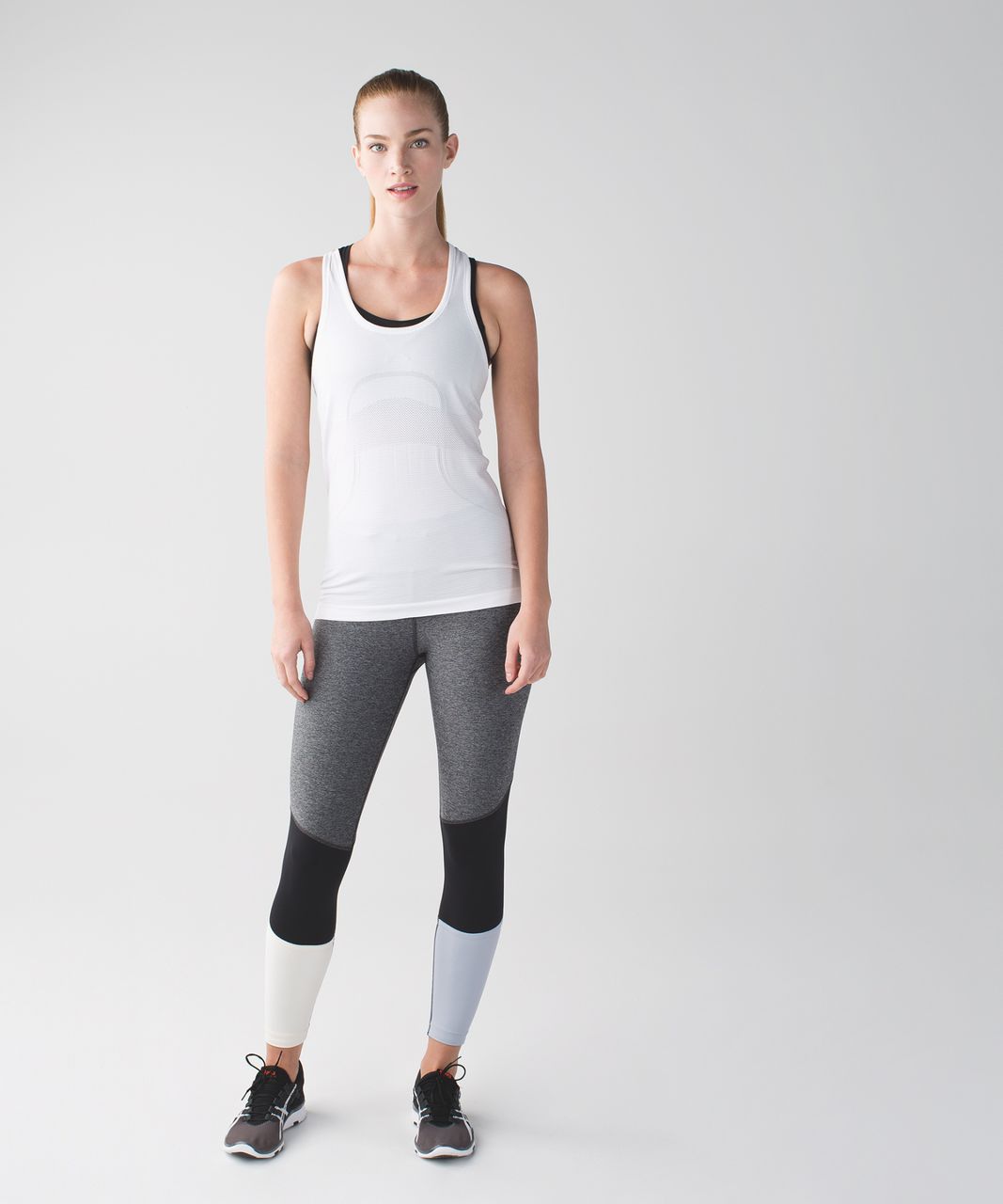 Lululemon Pedal To The Medal 7/8 Tight - Heathered Black / Angel Wing / Silver Fox