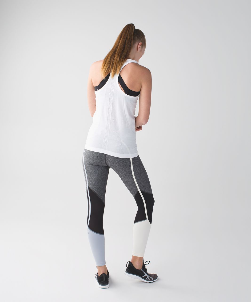 Lululemon Pedal To The Medal 7/8 Tight - Heathered Black / Angel Wing / Silver Fox