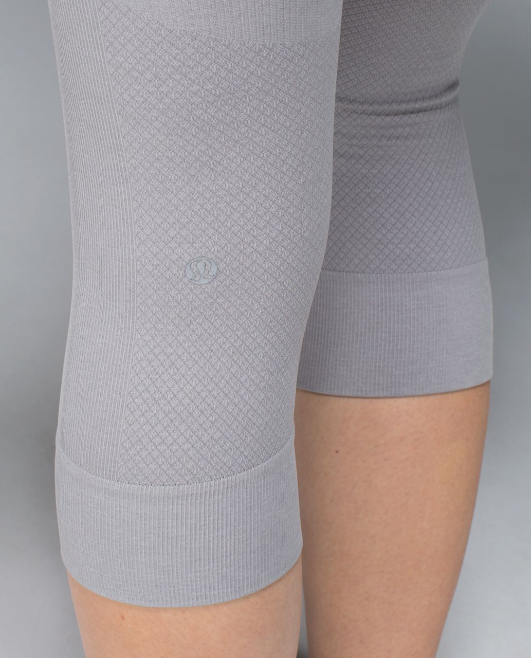 Lululemon Seamlessly Street Crop - Heathered Medium Grey