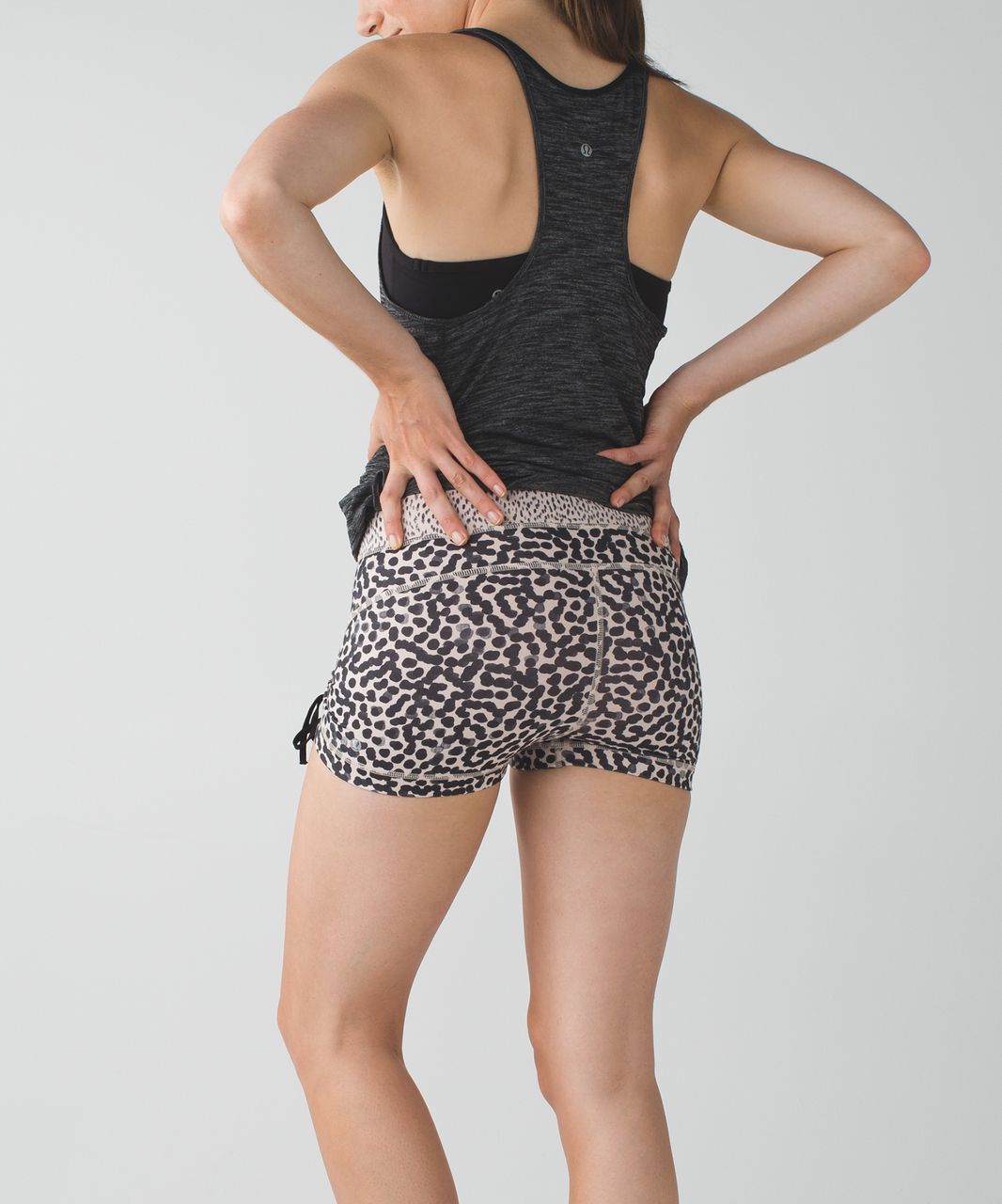 Lululemon Liberty Short - Ace Spot Grain Black / Dottie Dash Grain Black