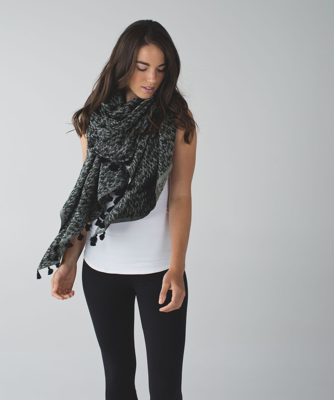 Lululemon Sun To Moon Scarf - Angel Wing / Desert Olive / Black