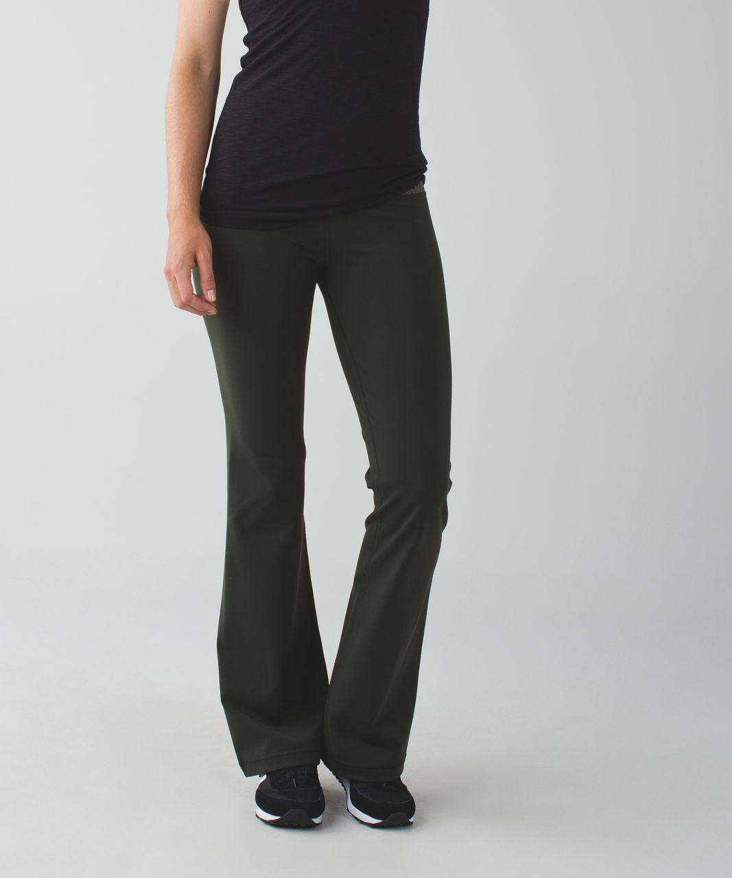 Get In The Groove Pants  Dark Green and Navy Pants – LIZARD THICKET