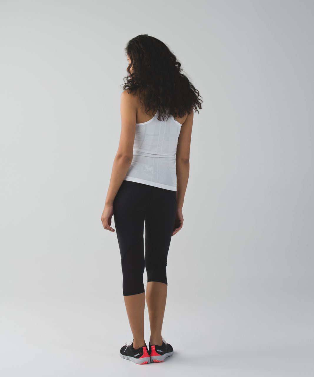 Lululemon Vent It Out Crop - Black 