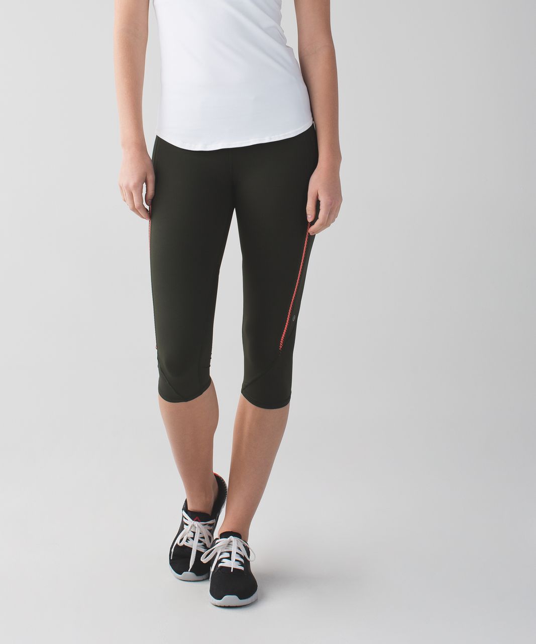 Lululemon Vent It Out Crop - Black - lulu fanatics