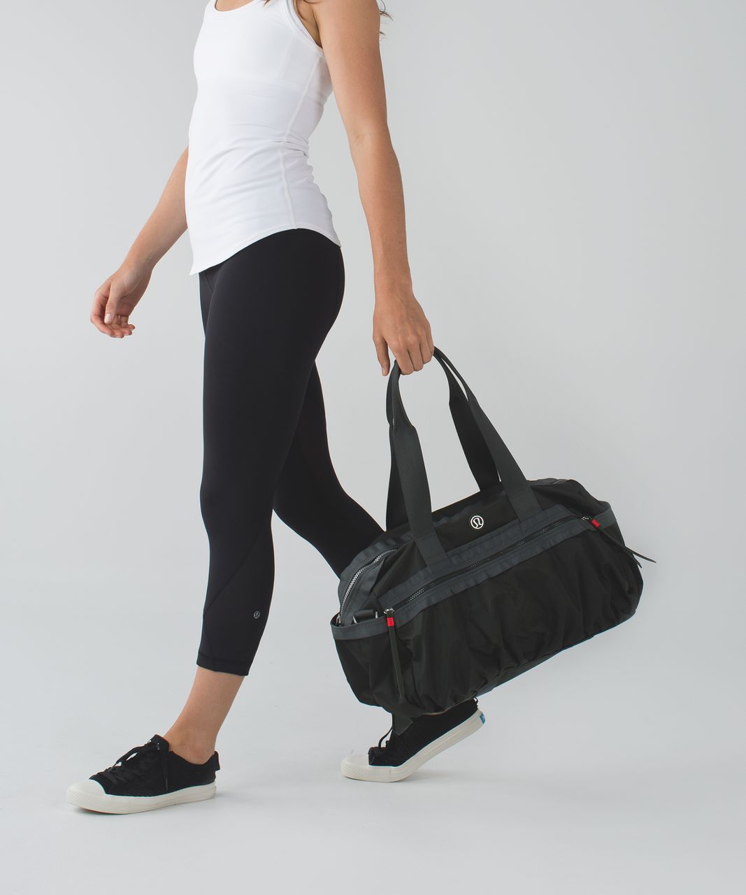 Lululemon Gym To Win Duffel - Gator Green