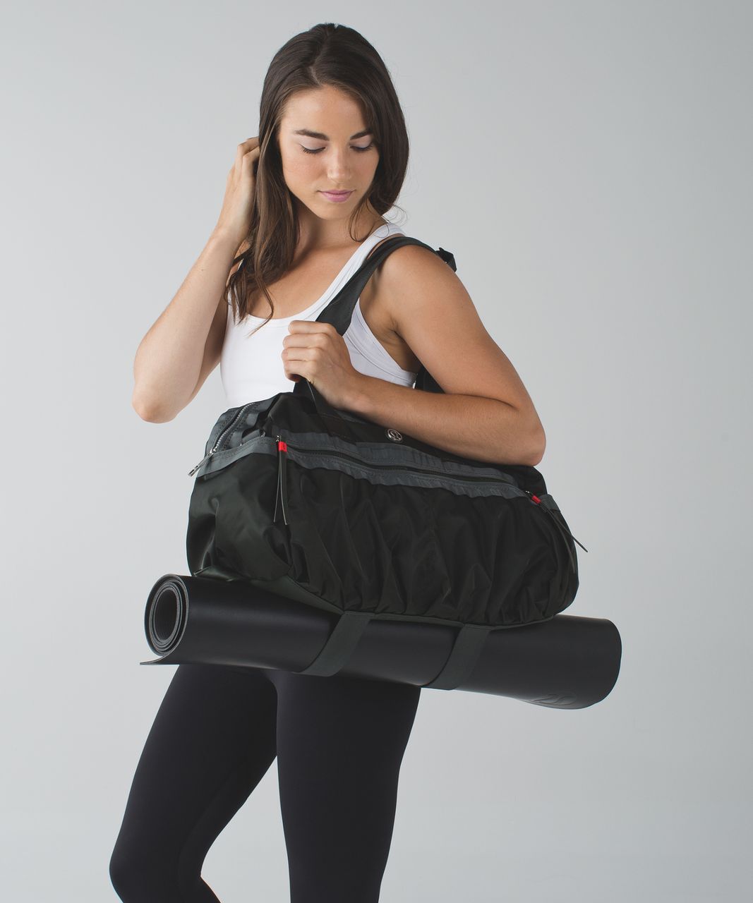 Lululemon Gym To Win Duffel - Gator Green