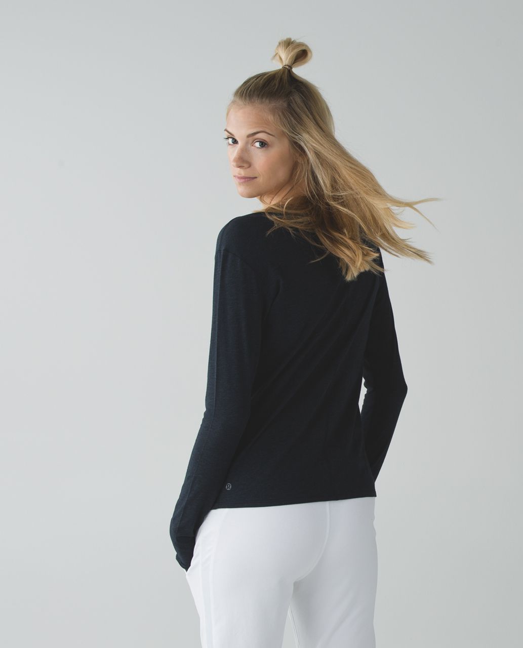 Lululemon Superb Long Sleeve Tee - Heathered Naval Blue - lulu fanatics