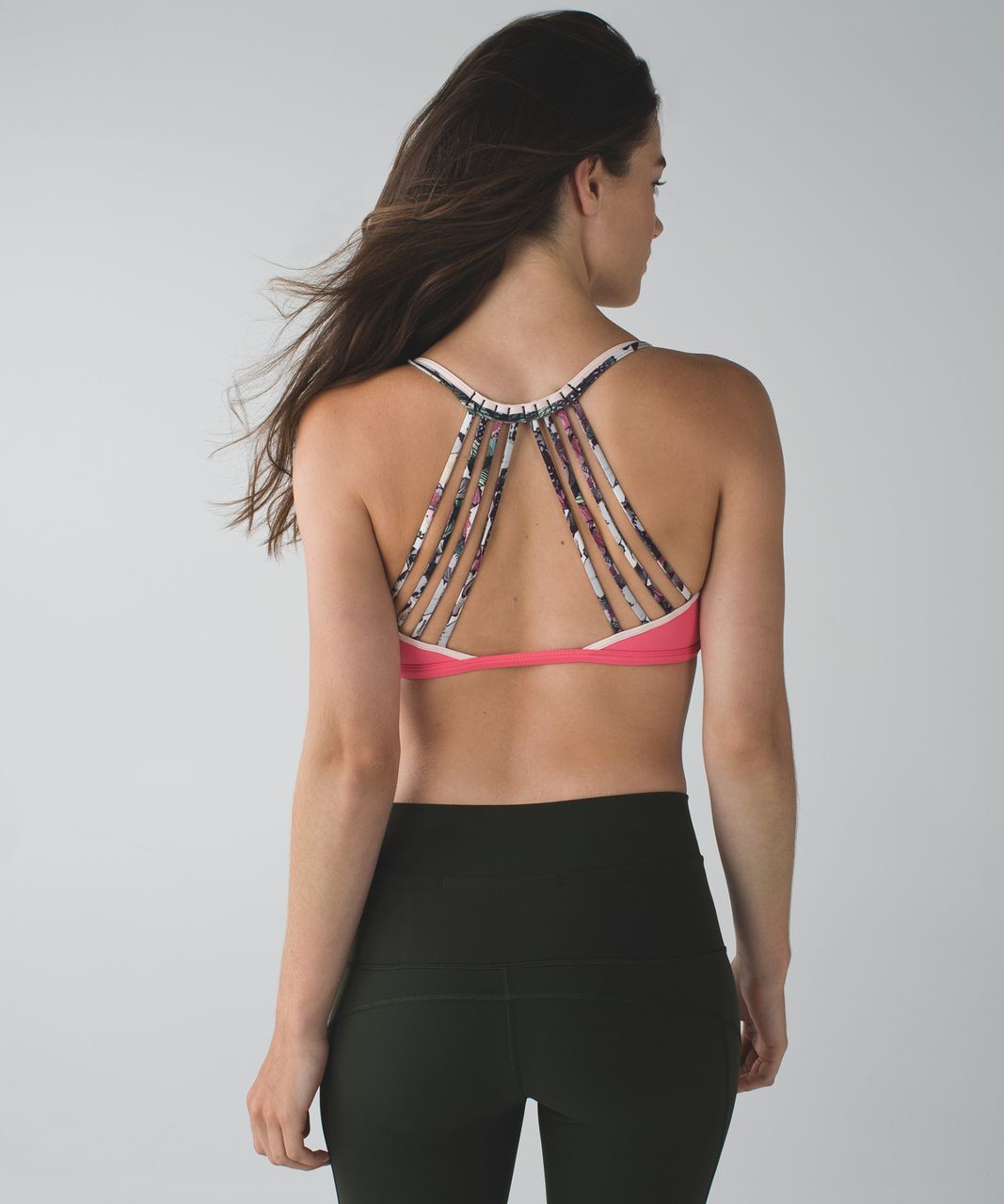 Lululemon Lighten Up Bra - Pink Lemonade