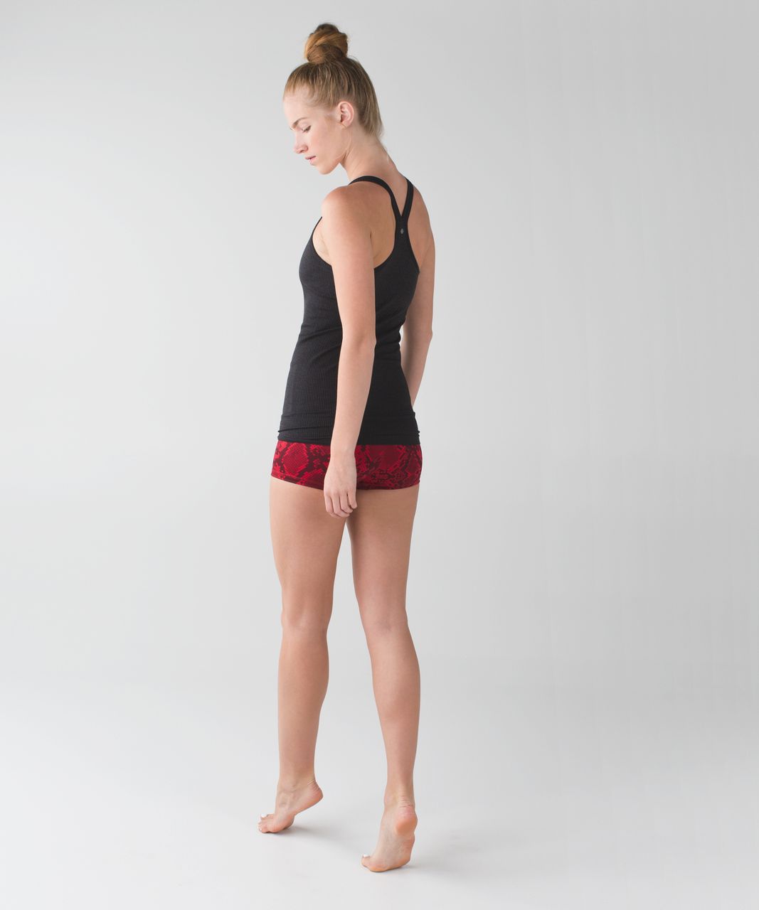 Lululemon Boogie Short (Roll Down) - Ziggy Snake Red Tide Cranberry - lulu  fanatics