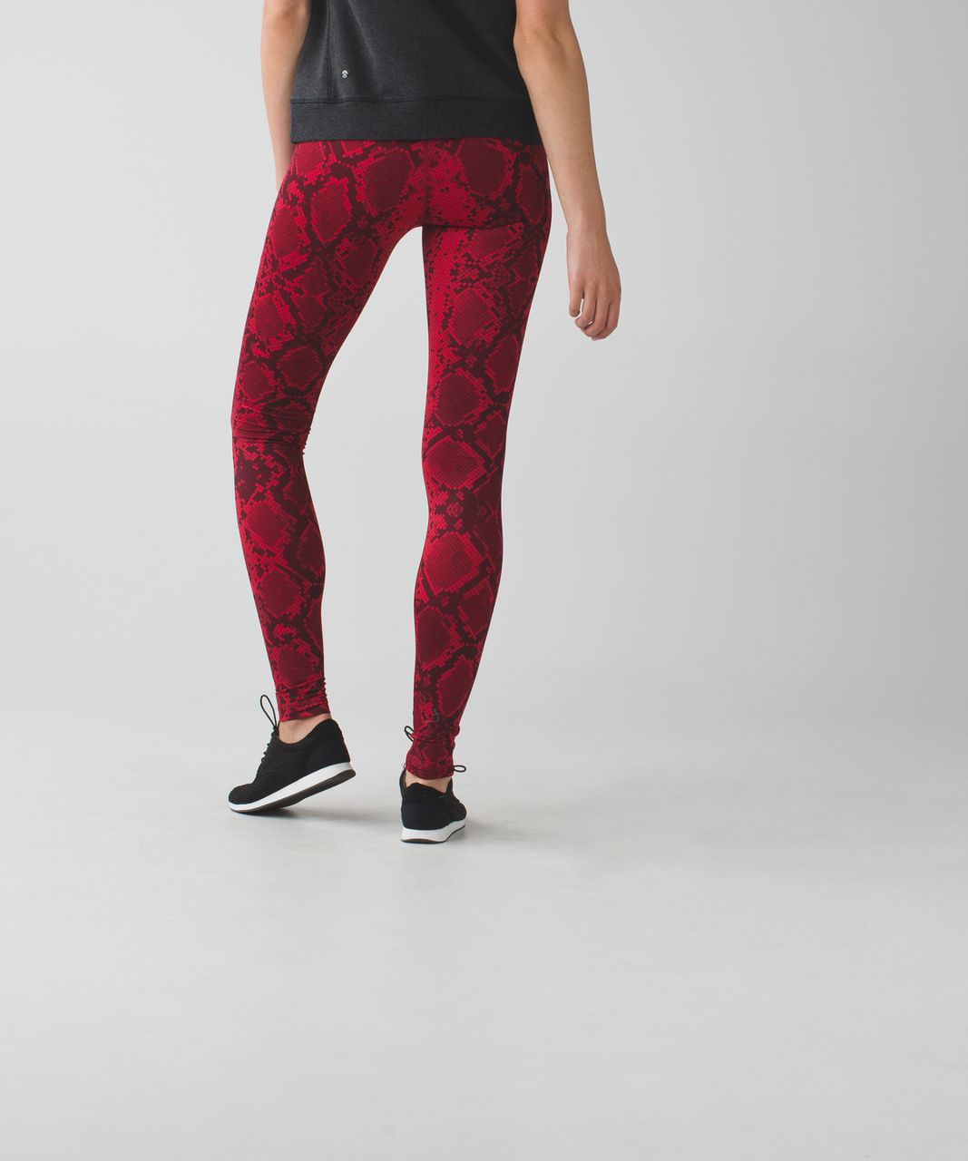 red lululemon leggings