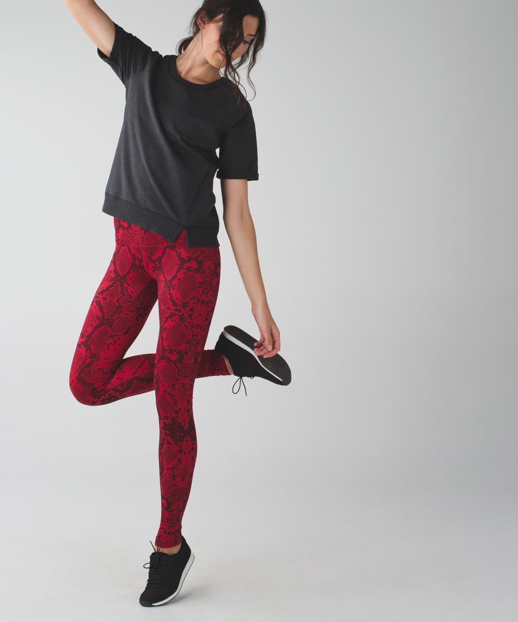 lululemon athletica, Pants & Jumpsuits, Lululemon Wunder Luon Snakeskin  Print Red Leggings Size 4