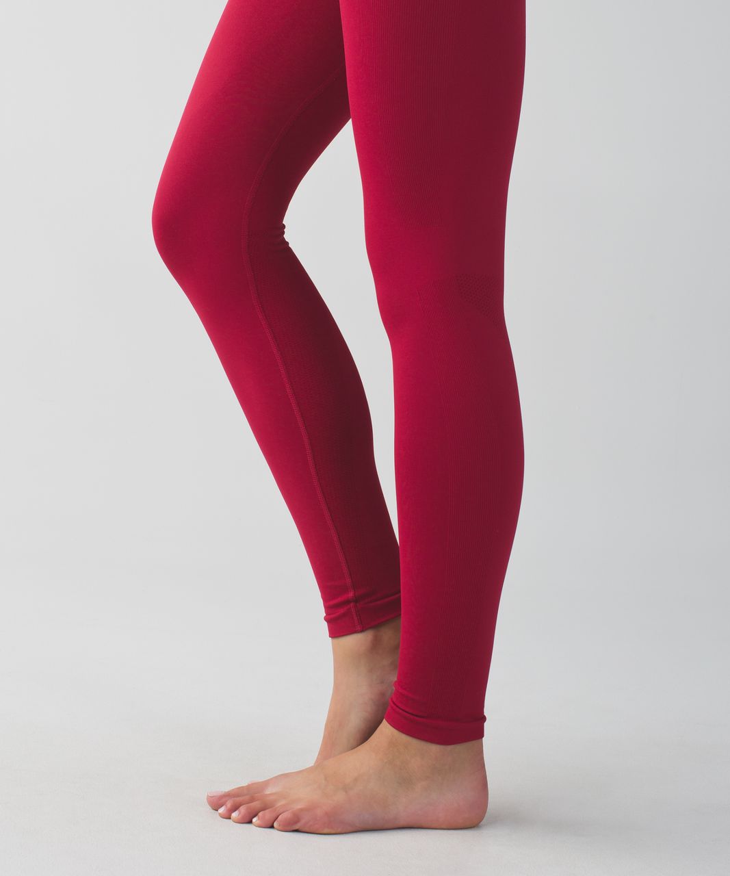 Lululemon Zone In Tight - Cranberry