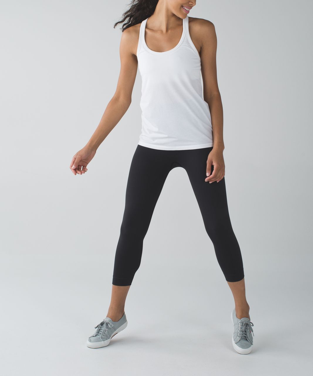 Lululemon Zone In Crop - Black - lulu fanatics