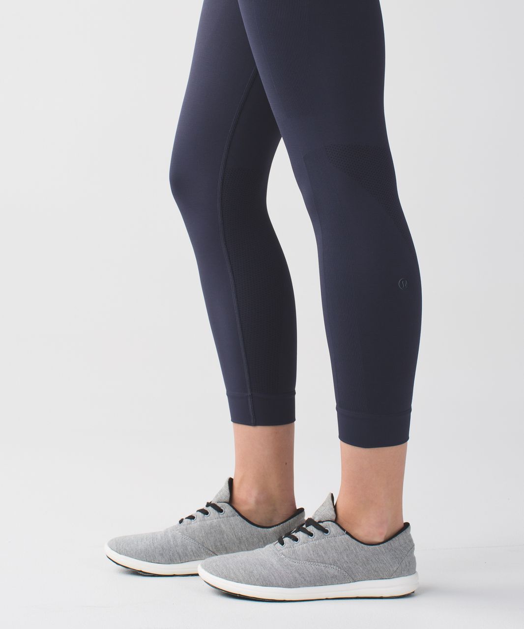 Lululemon Zone In Crop - Naval Blue - lulu fanatics