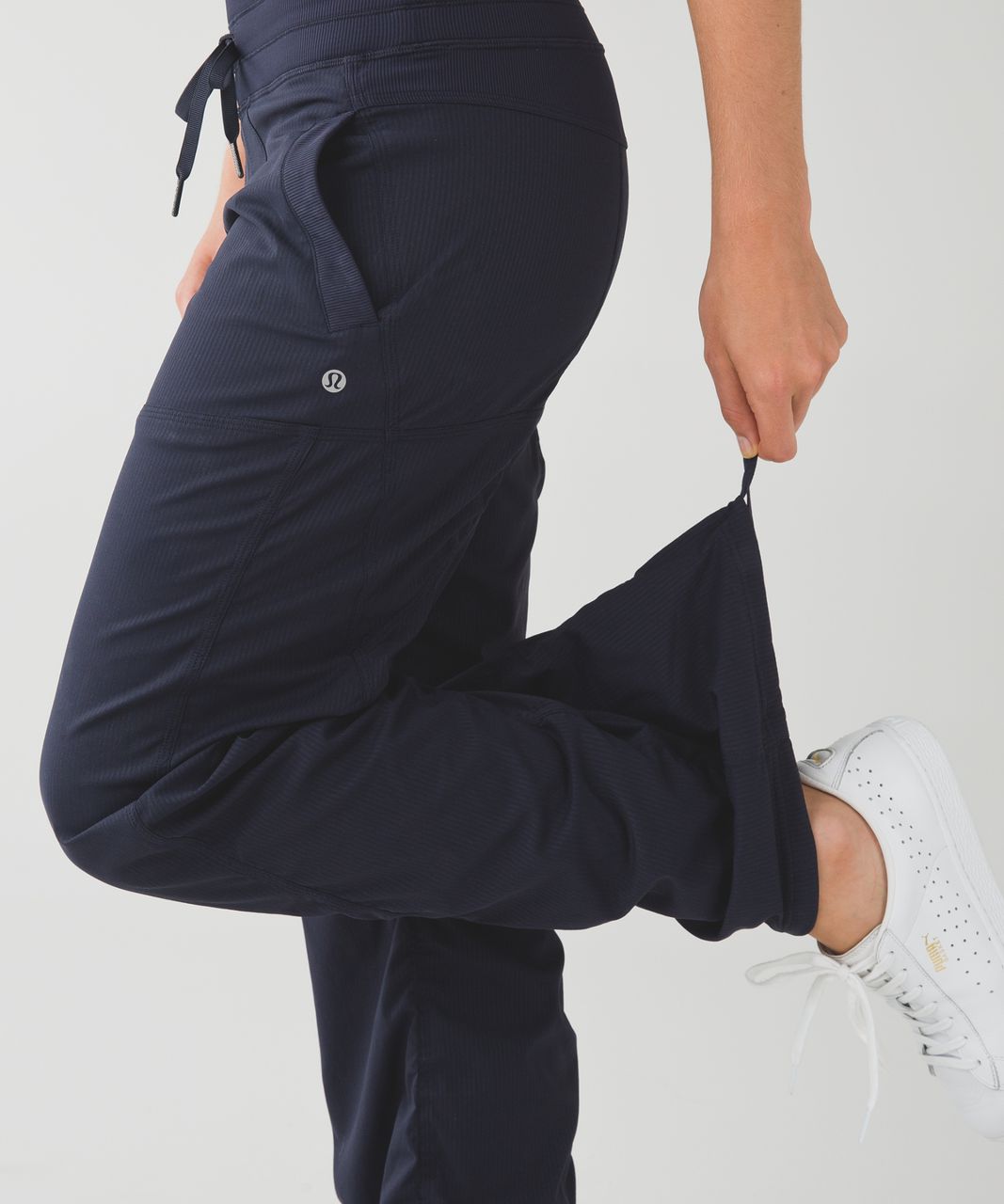 LULULEMON DANCE STUDIO Pants Navy Blue Lined Size 4 Regular $48.00 -  PicClick