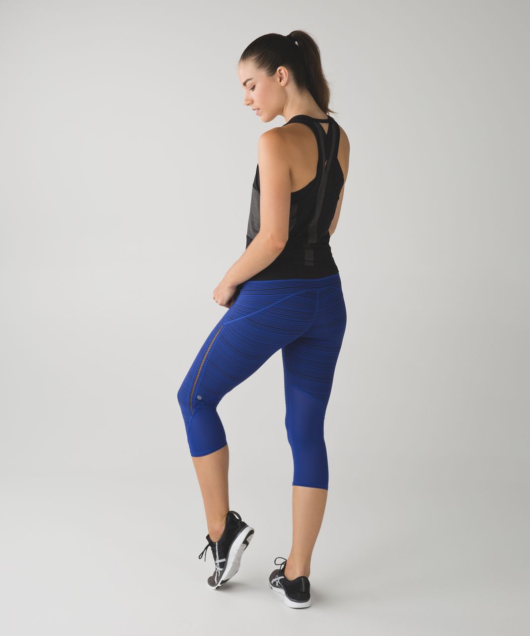 Lululemon Vent It Out Crop - Kanto Stripe Sapphire Blue Black / Black / Sapphire Blue