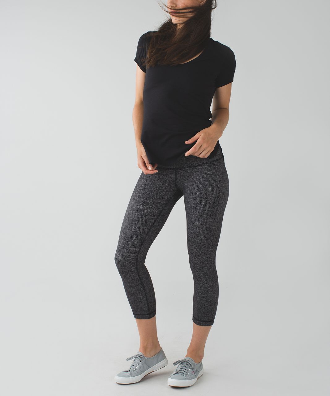 LULULEMON Black Herringbone Knit Wunder Under High Waisted Crop Workout  Leggings