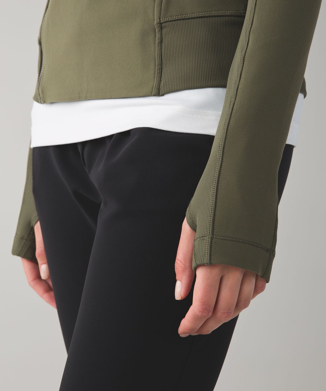 Lululemon Bhakti Yoga Jacket - Fatigue Green