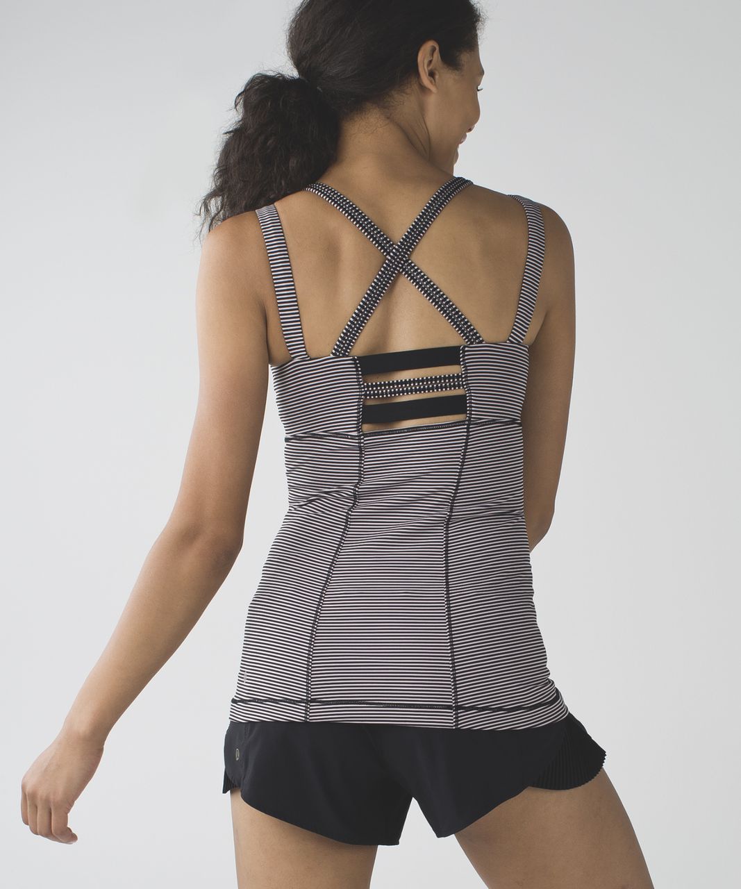 Lululemon Happy Strappy Tank Top Womens 6 Black Running Gym Sport