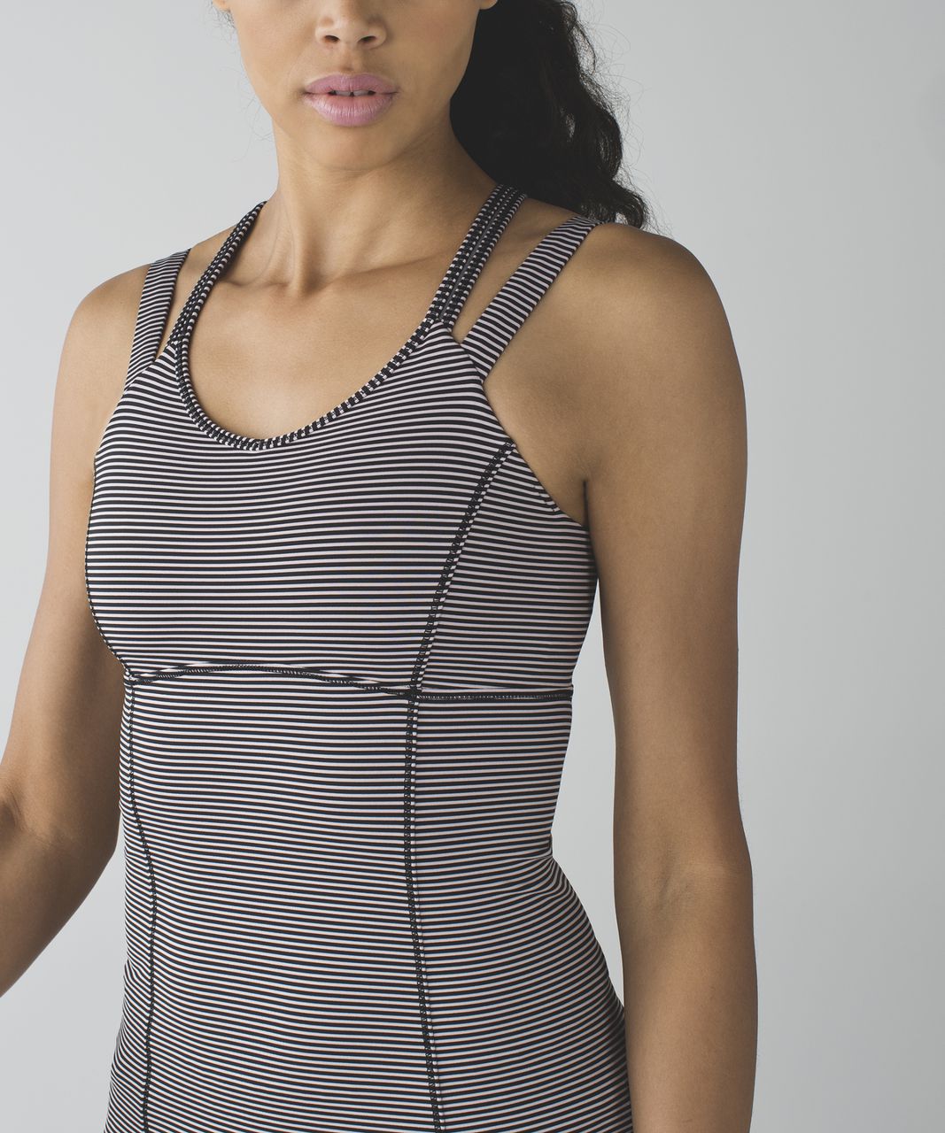 Lululemon Happy Strappy Tank Top Womens 6 Black Running Gym Sport