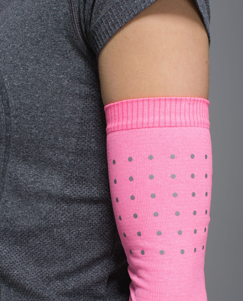 Lululemon Swiftly Arm Warmers - Heathered Neon Pink