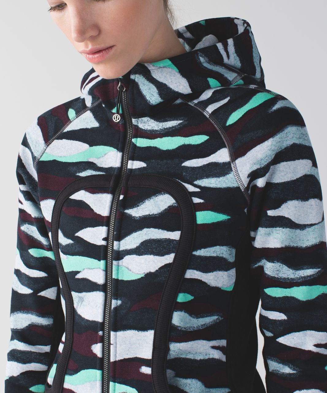 Lululemon Scuba Hoodie II - Mini Coast Camo Multi / Black